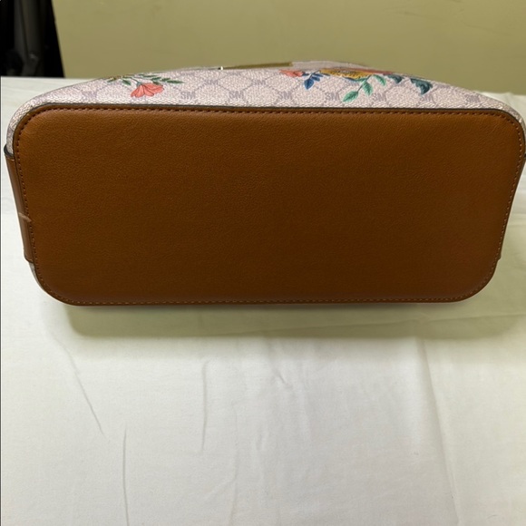 NWT Steve Madden cream floral crossbody strap or handle carry - Picture 6 of 7